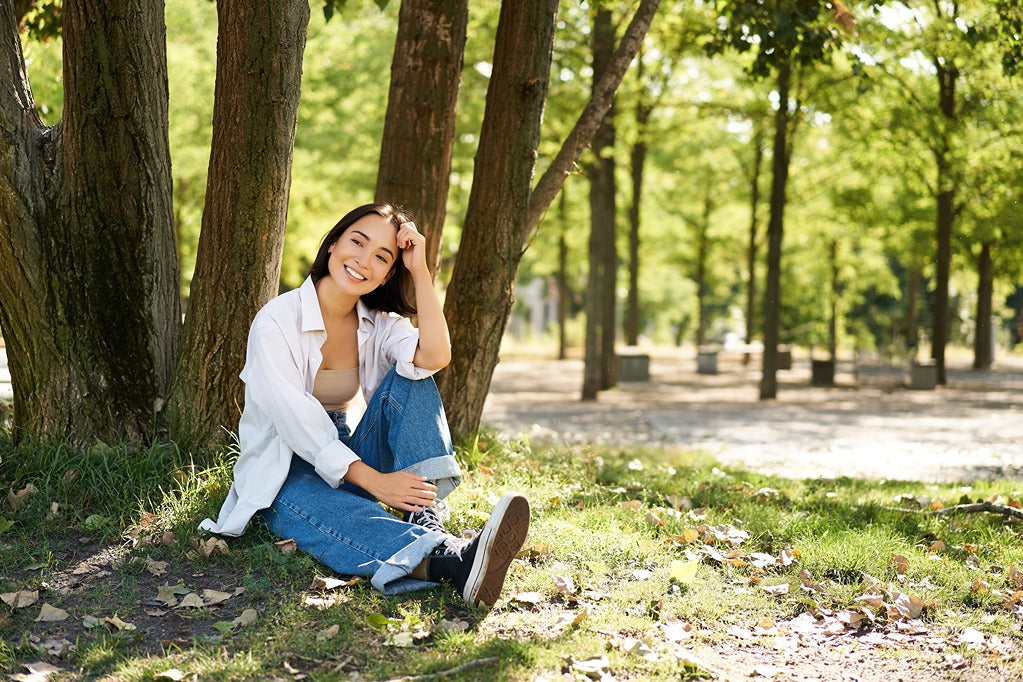 Why Women Are Turning to Slippery Elm Bark for Everyday Wellness